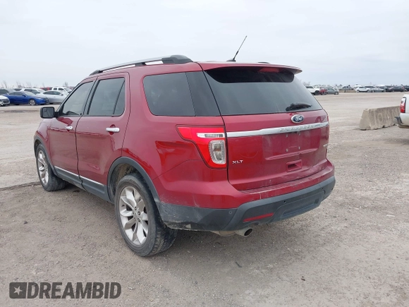 2014 Ford Explorer XLT z VIN 1FM5K7D88EGA22136, wystawiony jako IAAI lot #41347801 z przebiegiem 194 454 mil mil oraz . Historia ofert i sprzedaży dostępna na DreamBid. Obrazek 3.