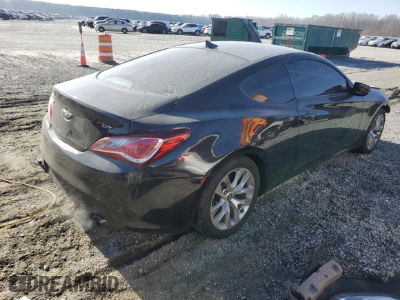 2013 Hyundai Genesis Coupe 2.0T z VIN KMHHT6KD2DU088542, wystawiony jako Copart lot #49716345 z przebiegiem 152 806 mil mil oraz Szkoda całkowita • Salvage title. Historia ofert i sprzedaży dostępna na DreamBid. Obrazek 3.
