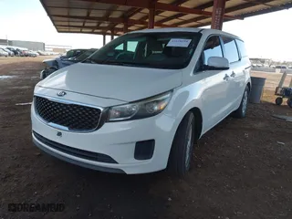 2018 Kia Sedona L with VIN KNDMA5C1XJ6398655, listed as a IAAI auction lot 41618294 with 94,712 mi miles. Bid and sale history available at carsss.com. Image 17.