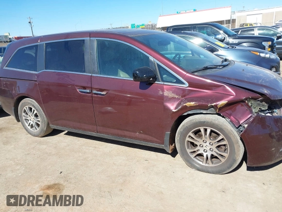 2013 Honda Odyssey EX-L with VIN 5FNRL5H61DB017398, listed as a IAAI auction lot 41689227 with 159,361 mi miles and . Bid and sale history available at carsss.com. Image 13.