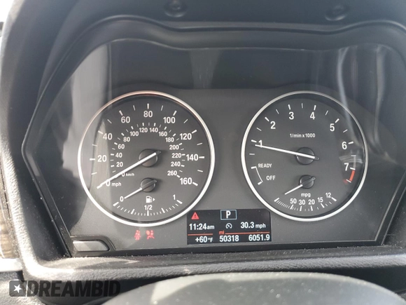 2017 BMW X1 xDrive28i with VIN WBXHT3Z38H4A58005, listed as a Copart auction lot 55837805 with 50,318 mi miles and Salvage title. Bid and sale history available at DreamBid. Image 9.