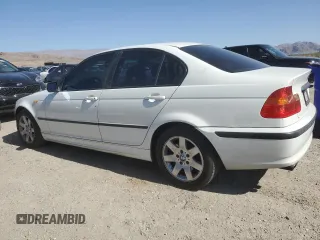 2004 BMW 3 Series 325i with VIN WBAAZ33444KP86628, listed as a Copart auction lot 59494984 with 106,078 mi miles and Salvage Title. Bid and sale history available at carsss.com. Image 2.