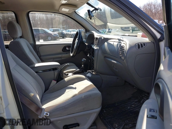 2006 Chevrolet TrailBlazer LS with VIN 1GNET16S566127898, listed as a IAAI auction lot 41580169 with 187,832 mi miles and . Bid and sale history available at DreamBid. Image 5.
