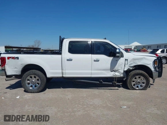 2019 Ford F-250 XL z VIN 1FT7W2B67KEE21553, wystawiony jako IAAI lot #41850136 z przebiegiem 157 012 mil mil oraz . Historia ofert i sprzedaży dostępna na DreamBid. Obrazek 13.