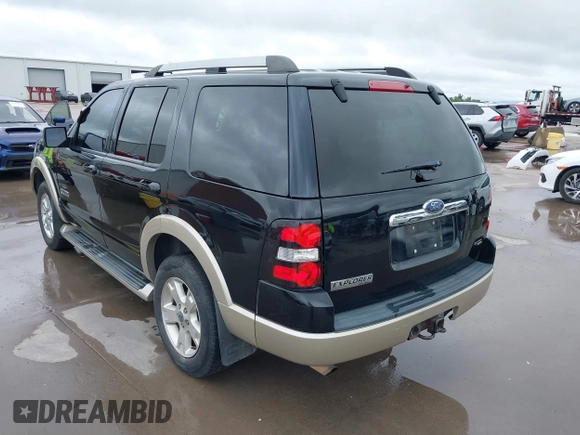2006 Ford Explorer Eddie Bauer z VIN 1FMEU74E36ZA08375, wystawiony jako IAAI lot #42486008 z przebiegiem 214 761 mil mil oraz . Historia ofert i sprzedaży dostępna na DreamBid. Obrazek 3.