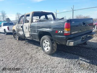2006 GMC Sierra 1500 SLE1 with VIN 1GTEK19B96Z161977, listed as a IAAI auction lot 41470810 with 1 mi miles. Bid and sale history available at carsss.com. Image 3.