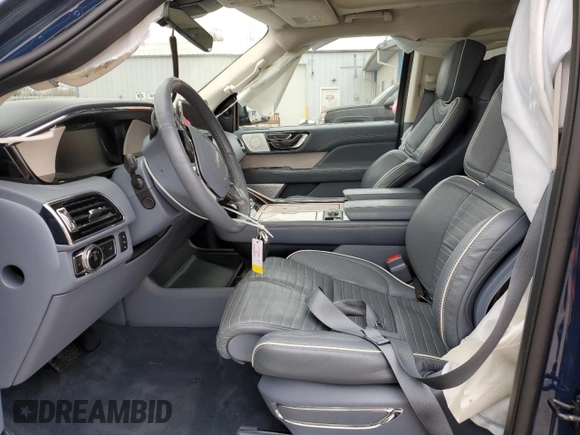 2020 Lincoln Navigator Black Label z VIN 5LMJJ3TT2LEL23765, wystawiony jako Copart lot #79443264 z przebiegiem 59 429 mil mil oraz Szkoda całkowita • Salvage title. Historia ofert i sprzedaży dostępna na DreamBid. Obrazek 7.