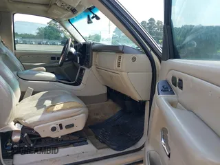 2006 Cadillac Escalade with VIN 1GYEK63N26R115482, listed as a IAAI auction lot 42406896 with 292,092 mi miles and . Bid and sale history available at DreamBid. Image 5.