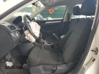 2012 Volkswagen Passat S с VIN 1VWAP7A30CC037230, выставлен на аукционе Copart как лот 62407865 с пробегом 161 242 миль миль и Списание • Salvage title. История ставок и продаж доступна на DreamBid. Изображение 7.