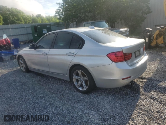 2013 BMW 3 Series 328i с VIN WBA3A5G57DNP22841, выставлен на аукционе Copart как лот 55885035 с пробегом 120 634 миль миль и Чистый • Clean title. История ставок и продаж доступна на DreamBid. Изображение 2.