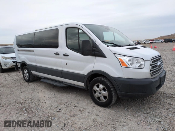 2017 Ford Transit XL z VIN 1FBZX2YM7HKA68631, wystawiony jako Copart lot #43348695 z przebiegiem 113 088 mil mil oraz Szkoda całkowita • Salvage title. Historia ofert i sprzedaży dostępna na DreamBid. Obrazek 4.