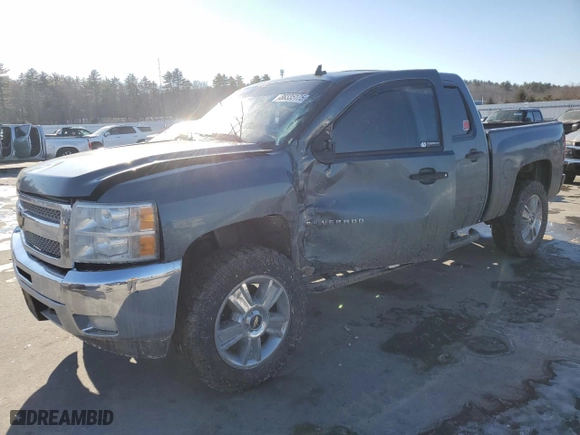 2012 Chevrolet Silverado 1500 LT with VIN 1GCPKSE78CF139644, listed as a Copart auction lot 88335175 with 267,153 mi miles and Salvage Title. Bid and sale history available at carsss.com. Image 1.