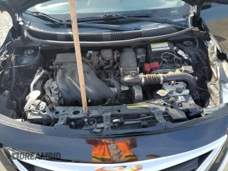 2015 Nissan Versa SV z VIN 3N1CN7AP5FL891369, wystawiony jako Copart lot #59352585 z przebiegiem 59 951 mil mil oraz Szkoda całkowita • Salvage title. Historia ofert i sprzedaży dostępna na DreamBid. Obrazek 11.