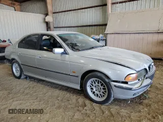 2000 BMW 5 Series 528iA with VIN WBADM6342YGU13478, listed as a Copart auction lot 59403404 with 0 mi miles and Salvage Title. Bid and sale history available at carsss.com. Image 4.