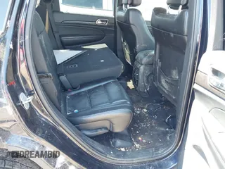 2011 Jeep Grand Cherokee Laredo with VIN 1J4RR4GG8BC525701, listed as a IAAI auction lot 42240431 with 198,921 mi miles and . Bid and sale history available at DreamBid. Image 8.