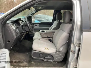 2011 Ford F-150 XL with VIN 1FTFW1EF8BFB85703, listed as a Copart auction lot 42025455 with 89,088 mi miles and Clean Title. Bid and sale history available at DreamBid. Image 5.