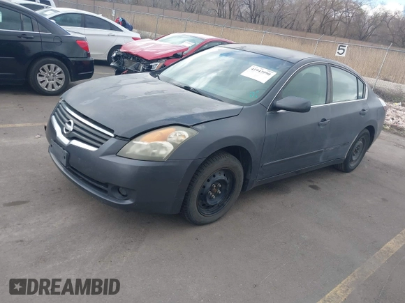 2007 Nissan Altima 2.5 with VIN 1N4AL21E17N458215, listed as a IAAI auction lot 41943990 with 190,234 mi miles. Bid and sale history available at carsss.com. Image 17.