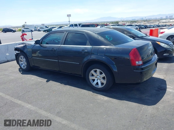 2007 Chrysler 300 Touring with VIN 2C3KA53G67H804583, listed as a IAAI auction lot 42121281 with 177,805 mi miles and . Bid and sale history available at DreamBid. Image 3.