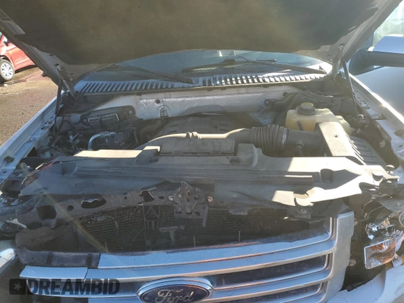 2017 Ford Expedition Max Platinum with VIN 1FMJK1MT8HEA21889, listed as a Copart auction lot 88487585 with 176,796 mi miles and Salvage title. Bid and sale history available at DreamBid. Image 12.