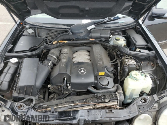 2001 Mercedes-Benz E-Class AWD with VIN WDBJF82J91X060969, listed as a Copart auction lot 71986544 with 113,694 mi miles and Salvage Title. Bid and sale history available at carsss.com. Image 13.