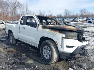 2024 Nissan Frontier S with VIN 1N6ED1CM1RN675481, listed as a IAAI auction lot 41598912 with 1,483 mi miles. Bid and sale history available at carsss.com. Image 1.