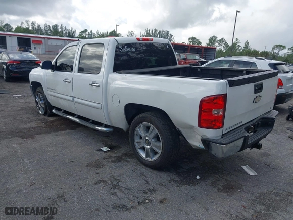 2012 Chevrolet Silverado 1500 LT with VIN 3GCPCSE03CG222445, listed as a IAAI auction lot 41217503 with 229,097 mi miles. Bid and sale history available at carsss.com. Image 3.