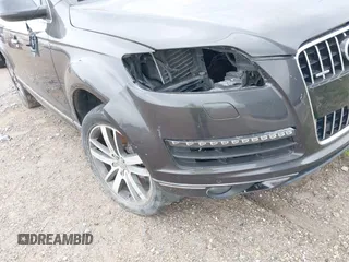 2014 Audi Q7 Premium Plus with VIN WA1LGAFE5ED013547, listed as a IAAI auction lot 42290048 with 179,269 mi miles and . Bid and sale history available at DreamBid. Image 6.