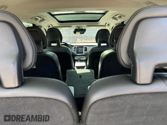 2018 Volvo XC90 Momentum with VIN YV4102CK9J1355304, listed as a Copart auction lot 78401374 with 129,048 mi miles and Clean Title. Bid and sale history available at carsss.com. Image 9.