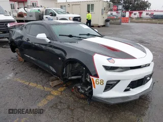 2017 Chevrolet Camaro 2SS with VIN 1G1FH1R74H0215085, listed as a IAAI auction lot 41513996 with 47,619 mi miles. Bid and sale history available at carsss.com. Image 1.