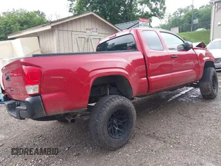 2017 Toyota Tacoma SR with VIN 5TFSX5EN2HX050715, listed as a IAAI auction lot 42509258 with 117,661 mi miles and . Bid and sale history available at DreamBid. Image 4.