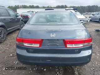 2005 Honda Accord LX z VIN 1HGCM56425A148498, wystawiony jako IAAI lot #40883324 z przebiegiem 245 802 mil mil oraz . Historia ofert i sprzedaży dostępna na DreamBid. Obrazek 16.