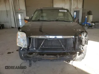 2012 GMC Yukon XL SLT with VIN 1GKS2KE72CR253491, listed as a Copart auction lot 89268695 with 0 mi miles and Salvage Title. Bid and sale history available at carsss.com. Image 5.