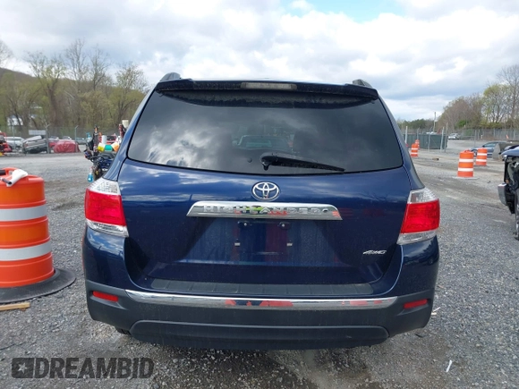 2012 Toyota Highlander Limited with VIN 5TDDK3EH7CS124909, listed as a IAAI auction lot 41982863 with 190,744 mi miles and . Bid and sale history available at DreamBid. Image 16.