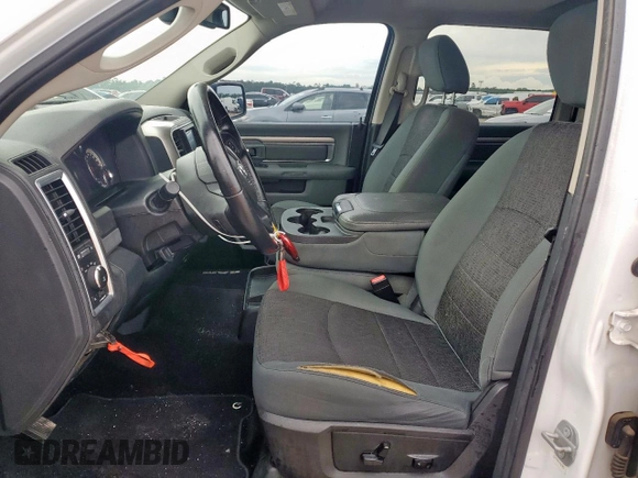 2017 Ram 1500 Big Horn z VIN 1C6RR7LM4HS535330, wystawiony jako Copart lot #58705305 z przebiegiem 163 709 mil mil oraz Czysty tytuł • Clean title. Historia ofert i sprzedaży dostępna na DreamBid. Obrazek 7.