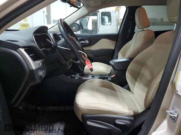 2015 Jeep Cherokee Latitude with VIN 1C4PJMCS1FW601438, listed as a Copart auction lot 48332875 with 135,380 mi miles and Salvage Title. Bid and sale history available at DreamBid. Image 7.