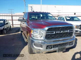 2020 Ram 2500 Tradesman with VIN 3C6UR5CLXLG135021, listed as a IAAI auction lot 41271335 with 1 mi miles. Bid and sale history available at carsss.com. Image 1.