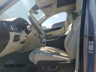 2017 Bentley Bentayga W12 z VIN SJAAC2ZV1HC012546, wystawiony jako Copart lot #68628744 z przebiegiem 49 070 mil mil oraz Szkoda całkowita • Salvage title. Historia ofert i sprzedaży dostępna na DreamBid. Obrazek 7.