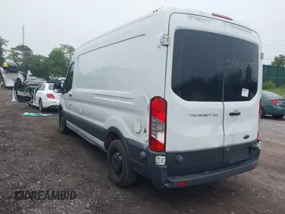 2016 Ford Transit Cargo z VIN 1FTBW2CM3GKA02227, wystawiony jako IAAI lot #42299621 z przebiegiem 145 070 mil mil oraz . Historia ofert i sprzedaży dostępna na DreamBid. Obrazek 3.