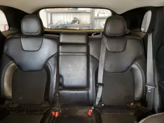 2019 Jeep Cherokee Latitude Plus z VIN 1C4PJLLB4KD307791, wystawiony jako Copart lot #54904595 z przebiegiem 62 943 mil mil oraz Szkoda całkowita • Salvage title. Historia ofert i sprzedaży dostępna na DreamBid. Obrazek 10.