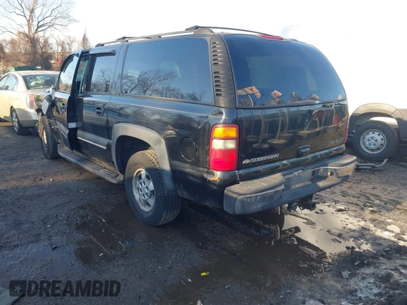 2002 Chevrolet Suburban Z71 with VIN 3GNFK16Z42G199561, listed as a IAAI auction lot 41442707 with 229,823 mi miles. Bid and sale history available at carsss.com. Image 3.