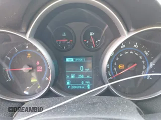 2014 Chevrolet Cruze 1LT с VIN 1G1PC5SB8E7347195, выставлен на аукционе IAAI как лот 42747387 с пробегом 84 689 миль миль и . История ставок и продаж доступна на DreamBid. Изображение 7.