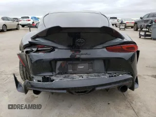 2021 Toyota Supra 3.0 z VIN WZ1DB0C05MW036486, wystawiony jako Copart lot #47673113 z przebiegiem 22 217 mil mil oraz . Historia ofert i sprzedaży dostępna na DreamBid. Obrazek 6.