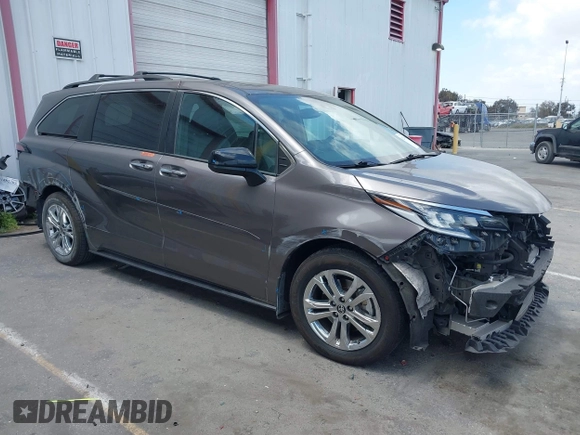 2022 Toyota Sienna XSE z VIN 5TDDSKFC6NS057817, wystawiony jako IAAI lot #42258341 z przebiegiem 196 985 mil mil oraz . Historia ofert i sprzedaży dostępna na DreamBid. Obrazek 1.