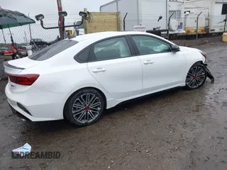 2022 Kia Forte GT with VIN 3KPF44AC9NE460058, listed as a IAAI auction lot 40385898 with 57,961 mi miles. Bid and sale history available at carsss.com. Image 4.