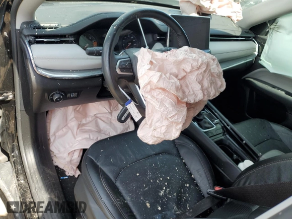 2022 Jeep Compass Limited with VIN 3C4NJDCB0NT101055, listed as a Copart auction lot 56143005 with Not provided miles and Salvage title. Bid and sale history available at DreamBid. Image 8.