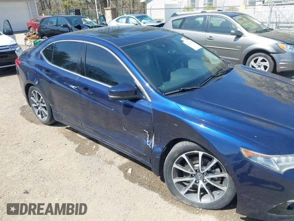 2015 Acura TLX V6 Advance with VIN 19UUB3F75FA002753, listed as a IAAI auction lot 42021250 with 135,225 mi miles. Bid and sale history available at carsss.com. Image 6.