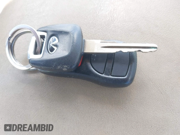 2005 Infiniti FX с VIN JNRAS08U05X102838, выставлен на аукционе IAAI как лот 42561816 с пробегом 242 263 миль миль и . История ставок и продаж доступна на DreamBid. Изображение 11.