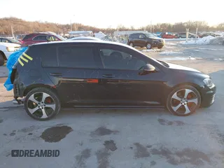 2015 Volkswagen GTI SE with VIN 3VW4T7AUXFM033450, listed as a IAAI auction lot 41286672 with 158,199 mi miles and . Bid and sale history available at DreamBid. Image 13.