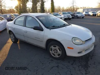 2000 Dodge Neon Highline with VIN 1B3ES46CXYD510774, listed as a IAAI auction lot 41332594 with 181,596 mi miles. Bid and sale history available at carsss.com. Image 1.