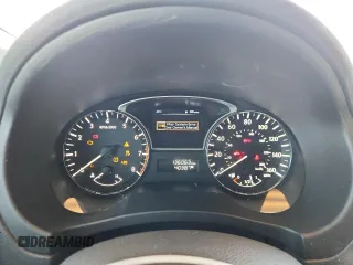 2015 Nissan Altima SV z VIN 1N4AL3AP1FC238509, wystawiony jako Copart lot #59595785 z przebiegiem 136 063 mil mil oraz Czysty tytuł • Clean title. Historia ofert i sprzedaży dostępna na DreamBid. Obrazek 9.